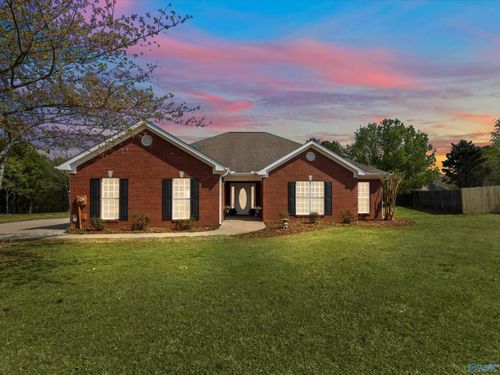 123 Stoney Point Dr, Harvest, AL, 35749-9603 | Card Image