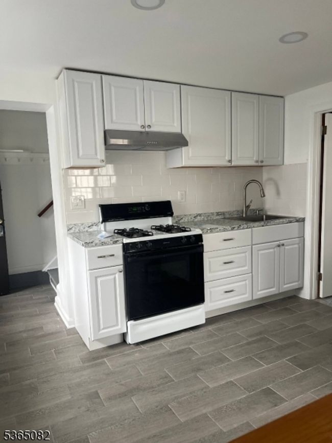 669 Van Houten Ave, Home with 0 bedrooms, 0 bathrooms and null parking in Clifton NJ | Image 11