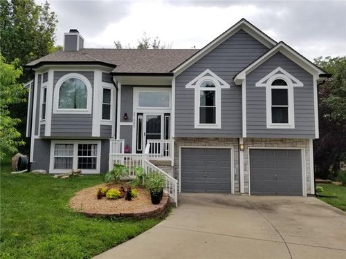 21645 W 122nd Ter, Olathe, KS, 66061-6336 | Card Image