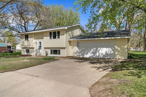 2333 4th Avenue Nw, Owatonna, MN, 55060 | Card Image