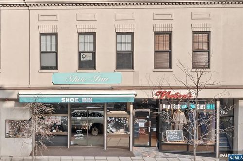 55-53-55 E Ridgewood Ave, Ridgewood, NJ, 07450-3809 | Card Image