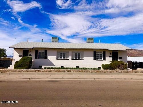 1307 Chadbourne St, El Paso, TX, 79903-3205 | Card Image