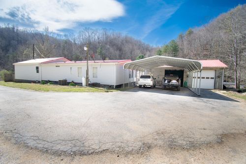 706 Abner Fork Rd, Belcher, KY, 41513-8448 | Card Image