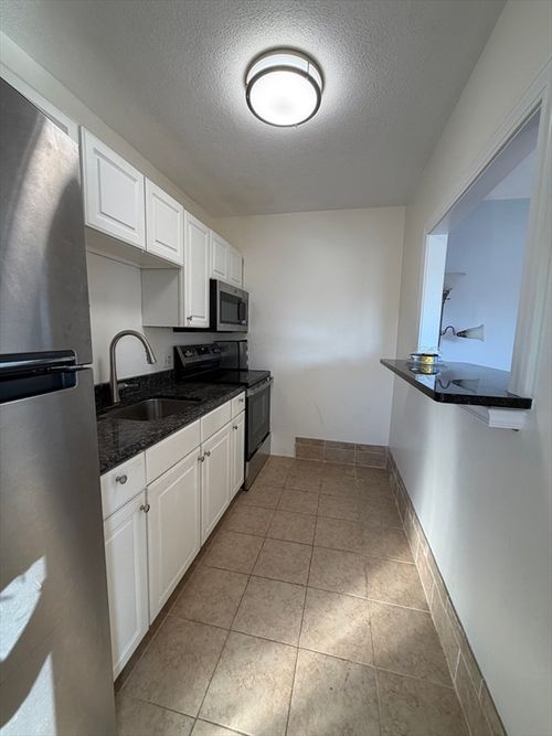 6-422 Hancock St, Quincy, MA, 02171-2448 | Card Image