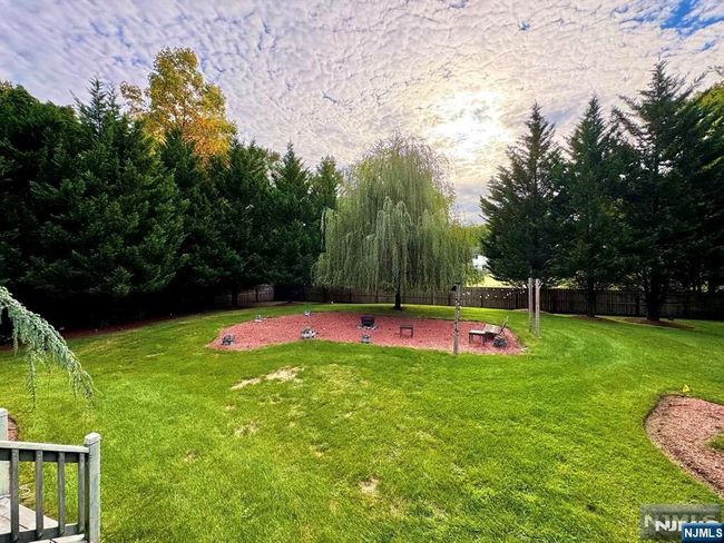 443 Lynn St, House other with 3 bedrooms, 3 bathrooms and null parking in Harrington Park NJ | Image 9