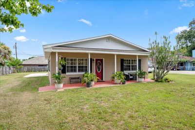 550 Park Avenue, House other with 4 bedrooms, 2 bathrooms and null parking in Merritt Island FL | Image 1