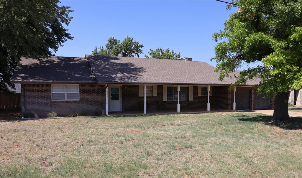 Lawter Rd, Weatherford, OK 73096