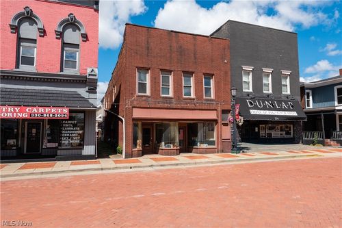 212 N Market St, Minerva, OH, 44657-1675 | Card Image