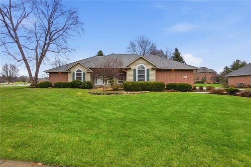 4254 Sarahs Way, Sugarcrk Twp, OH, 45440-1470 | Card Image