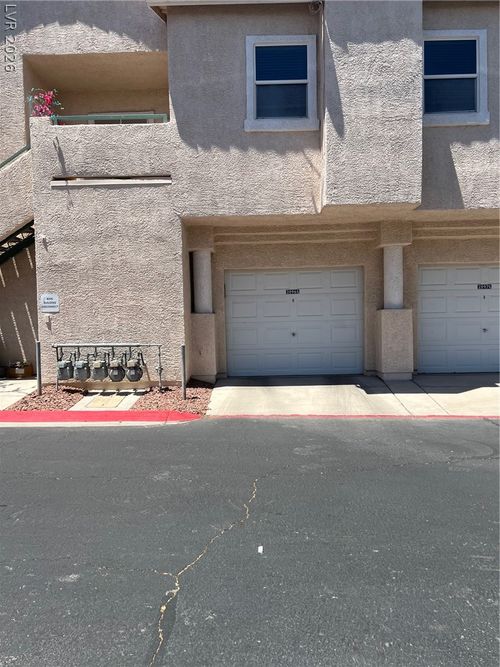 2096-7450 S Eastern Ave, Las Vegas, NV, 89123-1557 | Card Image