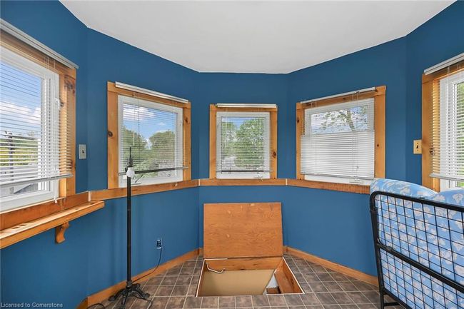 271 Blue Water Pky, House other with 2 bedrooms, 1 bathrooms and 2 parking in Selkirk ON | Image 29