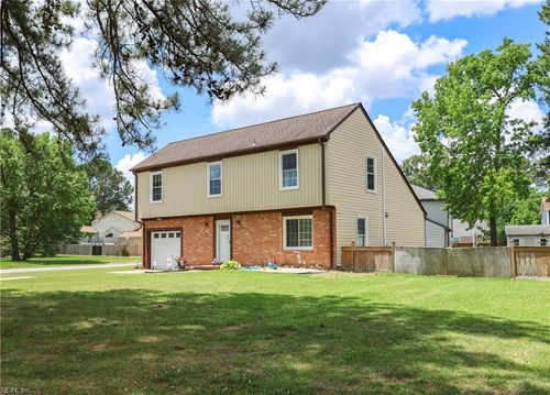 5336 Angus Dr, Virginia Beach, VA, 23464-8028 | Card Image