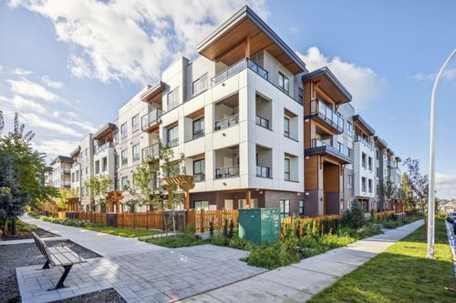 411-20282 72b Avenue, Langley, BC, V2Y1T9 | Card Image