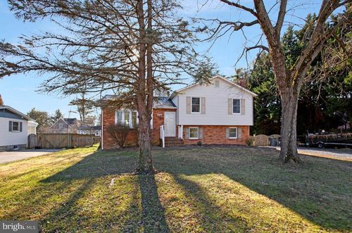 735 Whitehall Beach Rd, Annapolis, MD, 21409-6043 | Card Image