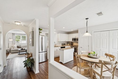 apt-2-2120 Lebanon Pike, Nashville, TN, 37210-2421 | Card Image