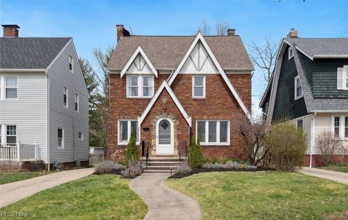 3569 Silsby Rd, University Heights, OH, 44118-3653 | Card Image
