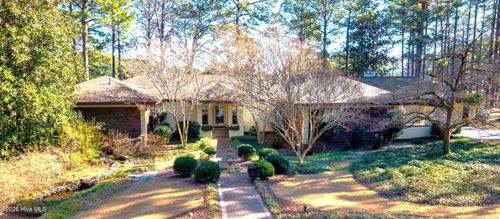 5 Clubhouse Dr, Pinehurst, NC, 28374-7165 | Card Image