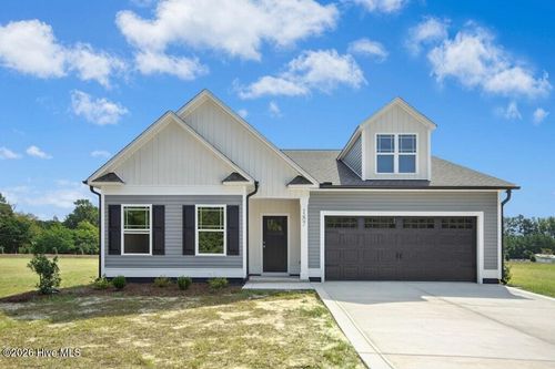 187 Huckleberry Bush Ln, Princeton, NC, 27569-5601 | Card Image