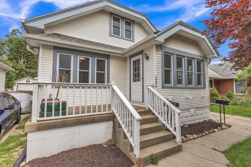 2364 S 81st Street, WEST ALLIS, WI, 53219 | Card Image