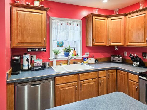 560 State Street, Hudson, MI, 49247 | Card Image