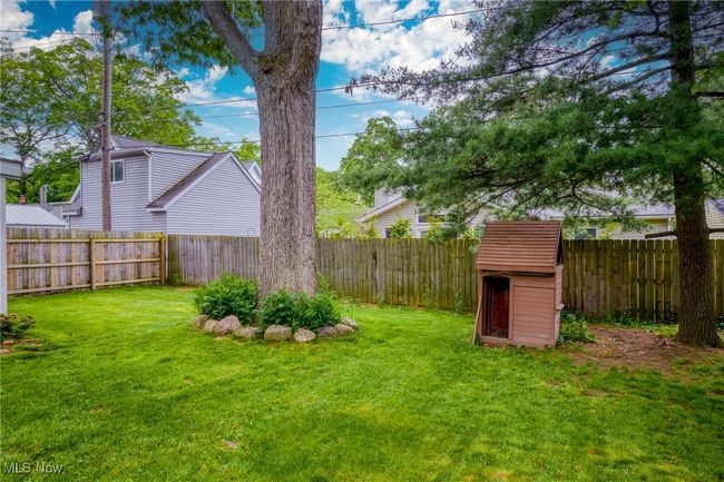 196 Tomahawk Dr, House other with 4 bedrooms, 4 bathrooms and null parking in Avon Lake OH | Image 8