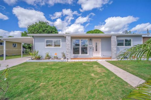 12371 Sw 190th Ter, Miami, FL, 33177-3811 | Card Image