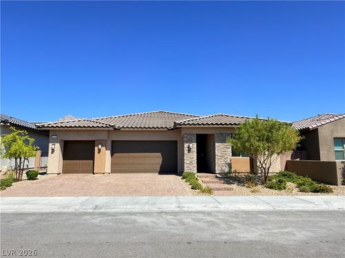 313 Agnew St, Las Vegas, NV, 89138-6313 | Card Image