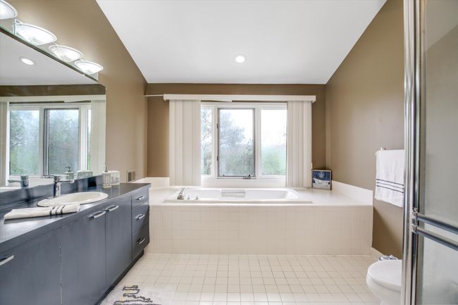 26-6737 Stonebridge Ct 0021 | Image 18