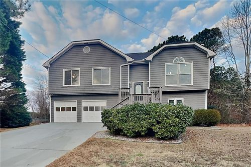 880 Burning Bush Dr, Loganville, GA, 30052-5459 | Card Image