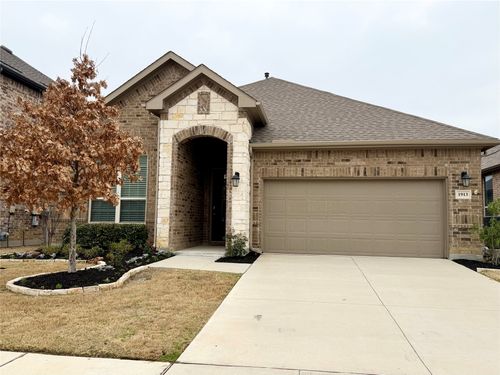 1913 Renwick Dr, Celina, TX, 75009-6612 | Card Image