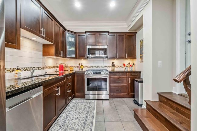 35 - 35626 Mckee Rd, Townhouse with 4 bedrooms, 4 bathrooms and 2 parking in Abbotsford BC | Image 7