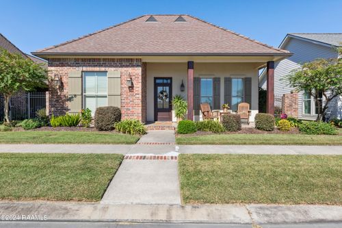 204 Shadow Springs Drive, Lafayette, LA, 70508 | Card Image