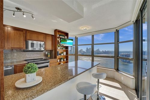 3601-3500 Mystic Pointe Dr, Aventura, FL, 33180-2586 | Card Image