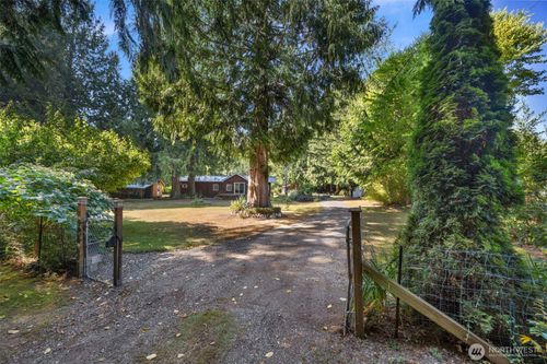 6405 Happy Hollow Road, Stanwood, WA, 98292 | Card Image