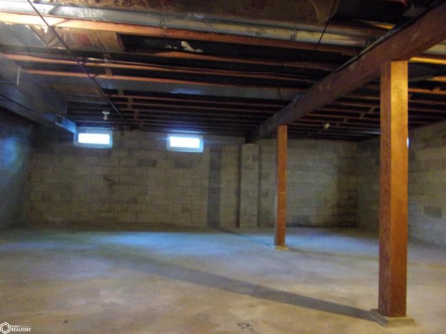 1905 Quint Ave, House other with 3 bedrooms, 2 bathrooms and null parking in Carroll IA | Image 15