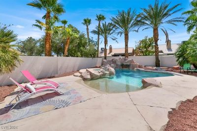 3654 Julius Court, House other with 3 bedrooms, 2 bathrooms and null parking in Las Vegas NV | Image 2