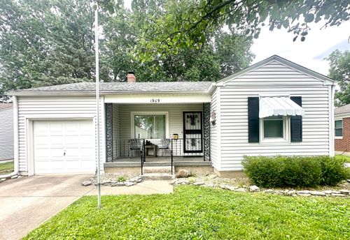 1909 Patton Dr, Speedway, IN, 46224-5354 | Card Image