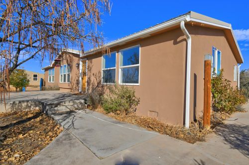 173 Barnard Rd, Corrales, NM, 87048-6501 | Card Image