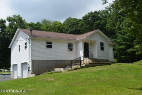 727 Toll Road, Effort, PA, 18330 | Card Image