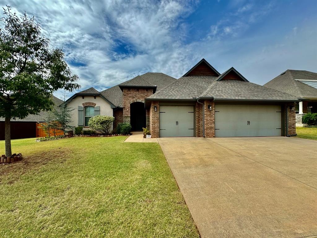 Millstone Crossing Dr, Edmond, OK 73012