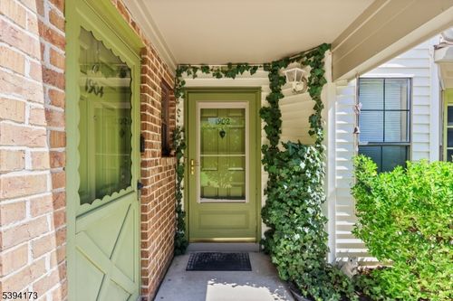 1902 Bayhead Dr, Parlin, NJ, 08859-2419 | Card Image