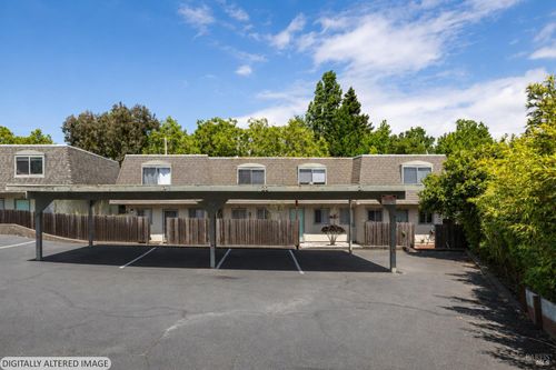 152 Valparaiso Ave, Cotati, CA, 94931-4344 | Card Image