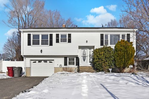 159 Meadow Lark Road, Naugatuck, CT, 06770 | Card Image