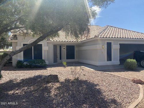 525 W Candlewood Ln, Gilbert, AZ, 85233-6847 | Card Image