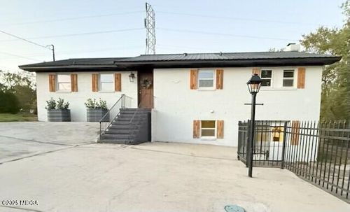 3165 Ohara Dr N, Macon, GA, 31206-3827 | Card Image