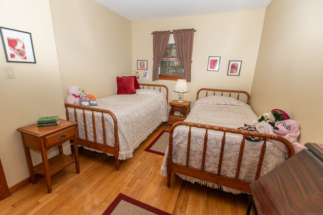 570 Atkins St, House other with 4 bedrooms, 2 bathrooms and null parking in Middletown CT | Image 21