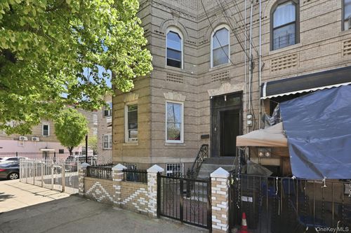 1086 Blake Ave, Brooklyn, NY, 11208-3636 | Card Image