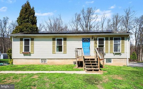 112 W Greenhouse Rd, DILLSBURG, PA, 17019-9446 | Card Image