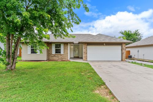 4247 Somerset Dr, Battlefield, MO, 65619-9734 | Card Image