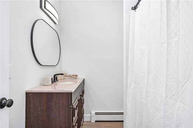 Full Bathroom on Main Level | Image 17
